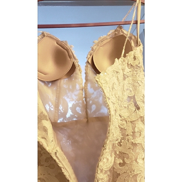 Maggie sottero tuscany wedding dress - Picture 6 of 12